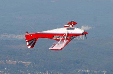 Inverted flight in the Super Decathlon